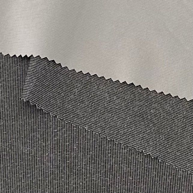 パール・ドット リサイクルポリエステル スパンデックス 布 湿度消去 180GSM 75D+40D*75D+40D/150D