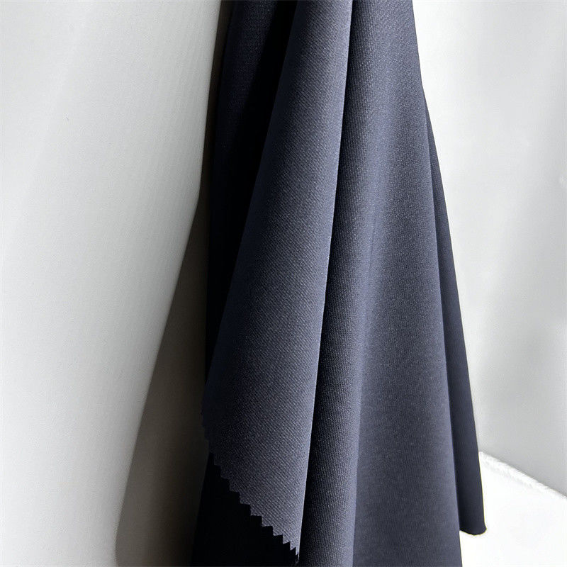 450D 斜面織り 登山布 75D+40D*75D+40D+300D+150D 208GSM 屋外ジャケット パンツとショートパンツ