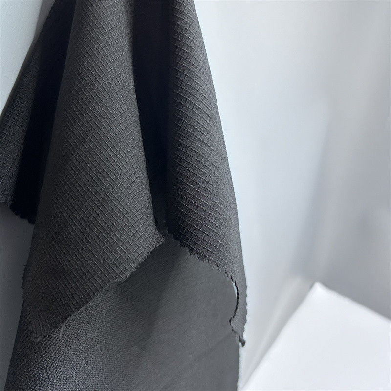 75*300 チェッカー式 登山 織物 は,屋外 の 活動 に 用い られる 柔らかい 弾性 な 質感 を 誇る